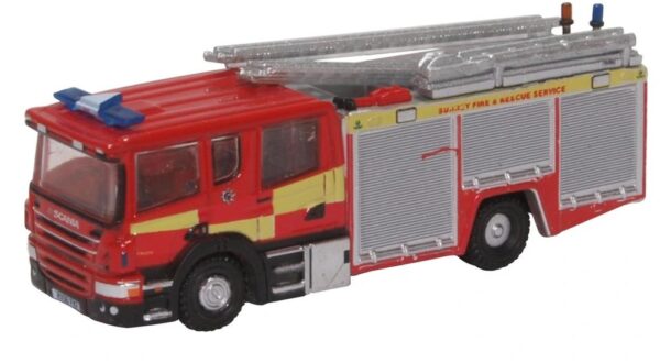 Oxford Diecast NSFE007 Scania Pump Ladder Fire Appliance - Surrey Fire & Rescue Service