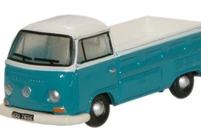 Oxford Diecast NVW006 VW Pick Up - Emerald Green / Arcona White