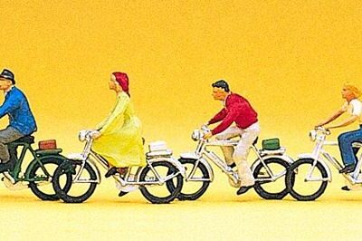 Preiser 10091 Cyclists HO Gauge Figures