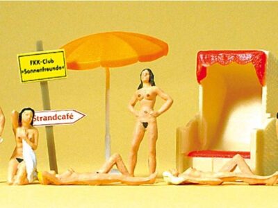 Preiser 10107 Nudist Bathers HO Gauge Figures