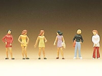 Preiser 79037 Teenagers N Gauge Figure