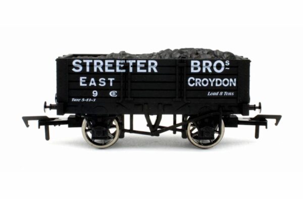 Dapol 4F-052-027 5 Plank Wagon 9' Wheelbase IB Streeter Bros No 9 OO Gauge