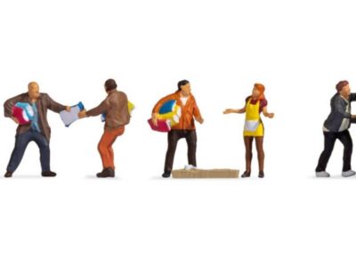 Noch 15519 People Panic Buying HO scale Figures