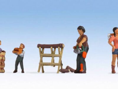 Noch 15616 Chopping Wood (6) Figure Set HO Scale