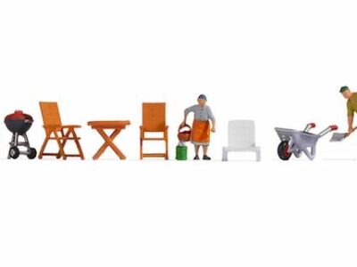 Noch 16215 Themed Figure Set In the Garden HO scale Figures