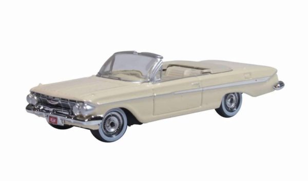 Oxford Diecast 87CI61005 Chevrolet Impala Car 1961 - Almone Beige White