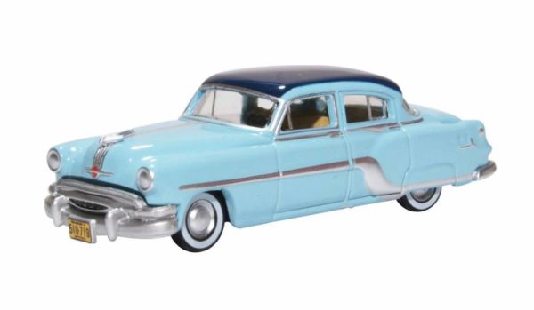 Oxford Diecast 87PC54001 Pontiac Chieftain 4 Door Car - Mayfair Blue / San Marino Blue