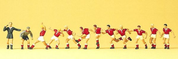 Preiser 10075 Soccer Team & Referee, Red Shirts, White Shorts HO Gauge Figures