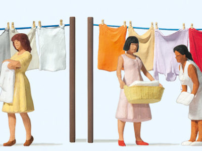 Preiser 10741 Woman Hanging Laundry HO Gauge Figures