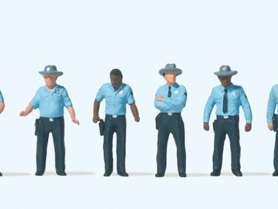 Preiser 10798 USA Highway Patrolmen. HO Gauge Figures