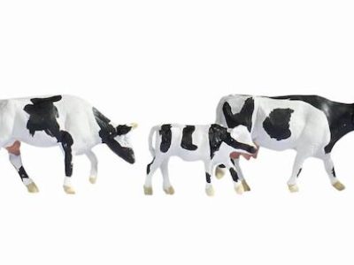 Noch 15724 Drover and Cows HO Scale Figures