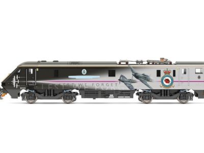 Hornby R30166 Virgin Trains East Coast (VTEC) Class 91 Locomotive - ‘Battle of Britain Memorial Flight’