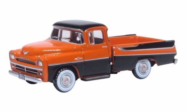 Oxford Diecast 87DP57004 Dodge D100 Pick Up 1957 - Omaha Orange / Jewel Black 1/87 Scale