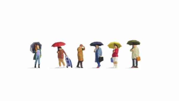 Noch 15523 People in the Rain Figure Set HO Scale