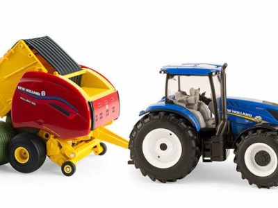 ERTL 13966 New Holland T6.180 Tractor w/New Holland 560 Round Baler