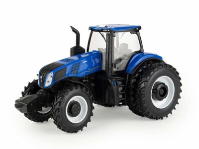 ERTL 13976 New Holland T8.380 Row Crop Tractor, Row crop Rear Duals, 1:32 scale