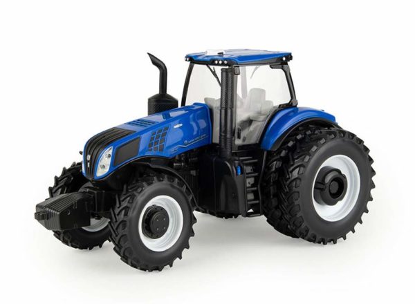 ERTL 13976 New Holland T8.380 Row Crop Tractor, Row crop Rear Duals, 1:32 scale