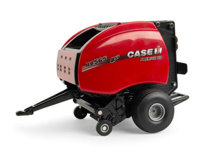 ERTL 44280 Case IH RB565 Premium HD Round Baler 1/32 scale