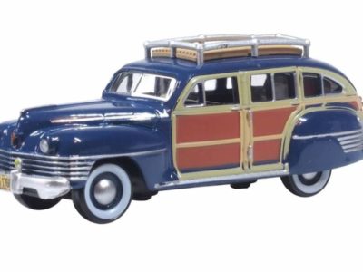 Oxford Diecast 87CB42002 Chrysler T & C Woody Wagon 1942 - South Sea Blue 1/87 Scale
