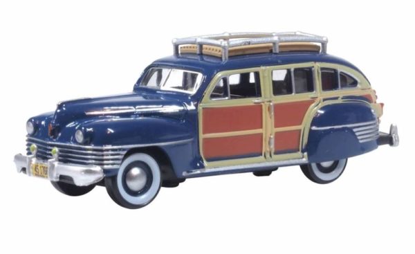 Oxford Diecast 87CB42002 Chrysler T & C Woody Wagon 1942 - South Sea Blue 1/87 Scale
