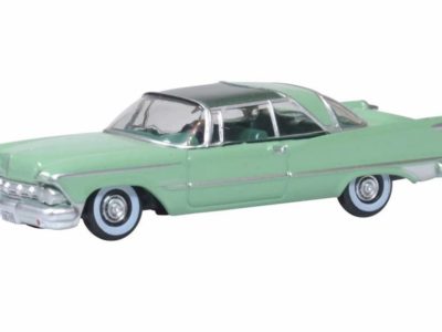 Oxford Diecast 87IC59002 Imperial crown 2 Door 1959 - Highland Green / Ballad Green 1/87 Scale