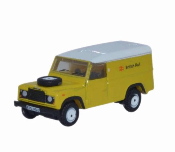 Oxford Diecast NDEF007 Land Rover Defender LWB Hard Top - British Rail N Scale