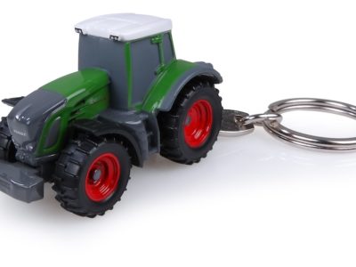 Universal Hobbies UH5831 Fendt 939 Vario Nature Green Tractor Metal Key Ring