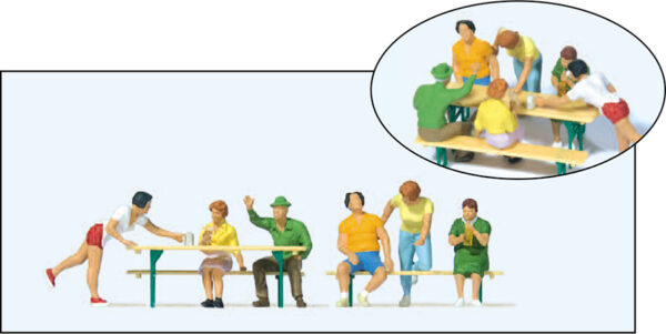 Preiser 10702 In the Beer Garden HO Gauge Figures