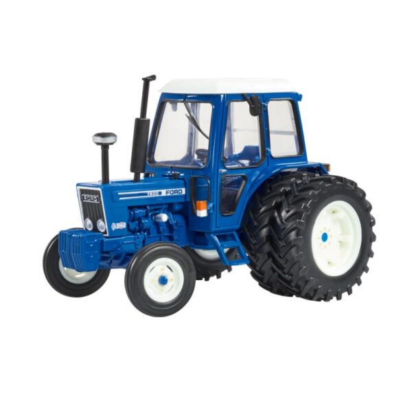Britains 43371 Ford 7600 Tractor with rear dual Wheels 1/32 Scale