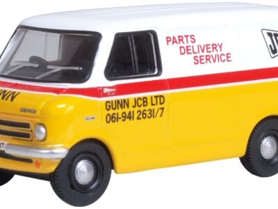 Oxford Diecast 76CFV001 Gunn JCB Bedford CF Van 1/76 Scale