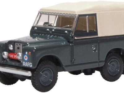 Oxford Diecast 76LR2S007 Land Rover Series II SWB Canvas RAF Police 1/76 Scale
