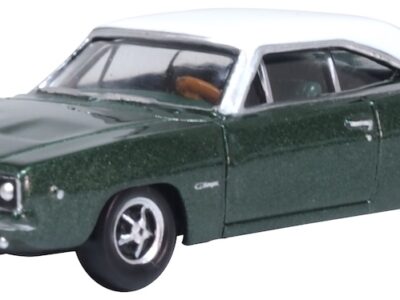 Oxford Diecast 87DC68005 Dodge Charger Racing 1968 Green/White 1/87 Scale