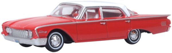Oxford Diecast 87FF60001 Ford Fairlane Sedan 500 Town 1960 Monte Carlo Red/Corinthian White 1/87 Scale