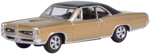 Oxford Diecast 87PG66003 Pontiac GTO 1966 Martinique Bronze/Black 1/87 Scale