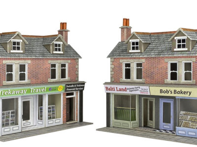 Metcalfe PO306 Low Relief Shop Fronts - Brick OO/HO Scale Kit